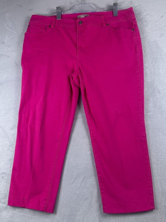 Chico's Cropped Ankle Jeans Womens Size 3 High Rise Five Design Pockets Pink - Picture 1 of 12